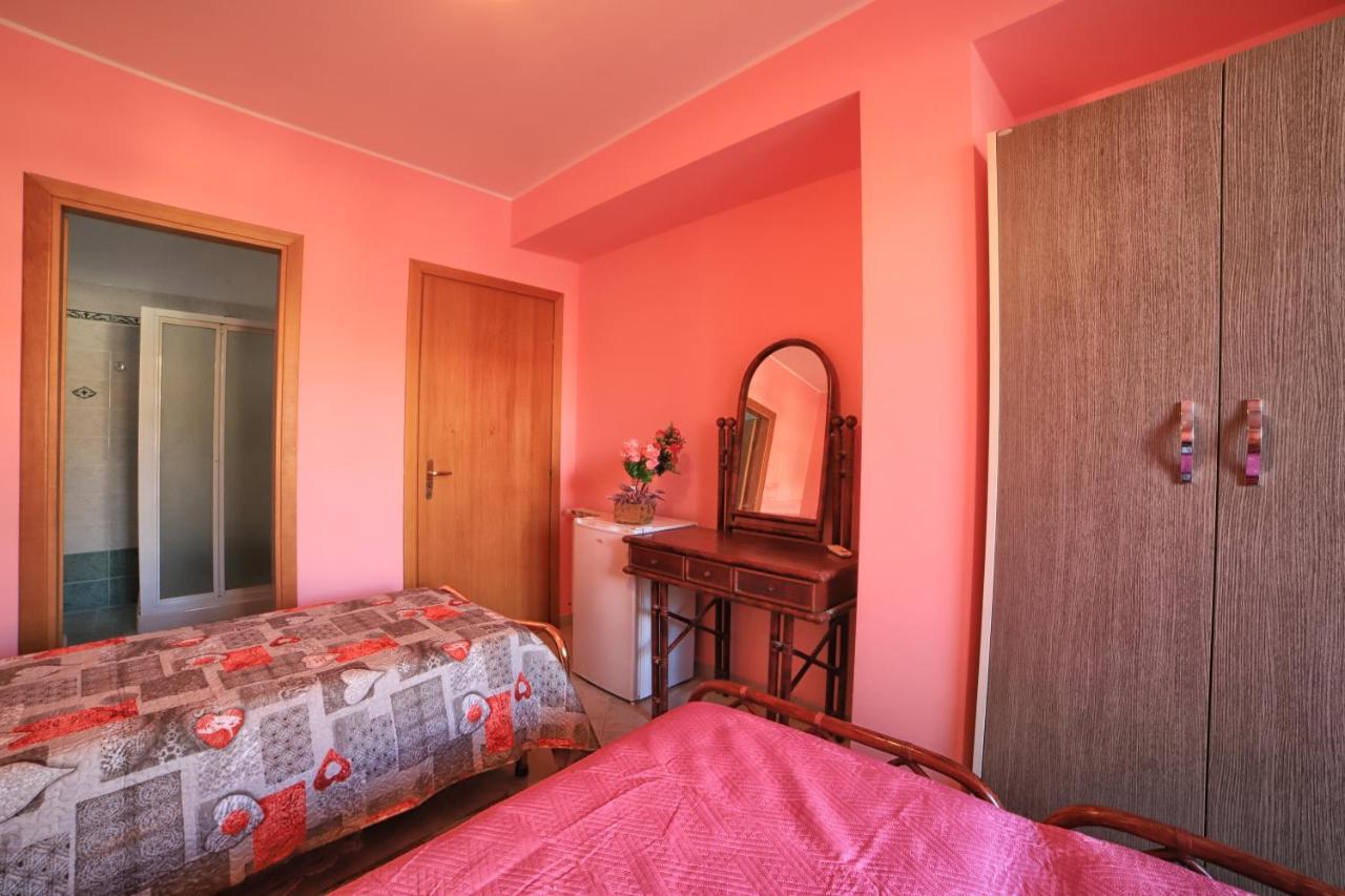 B&B Princess Room Capo dʼOrlando Екстериор снимка