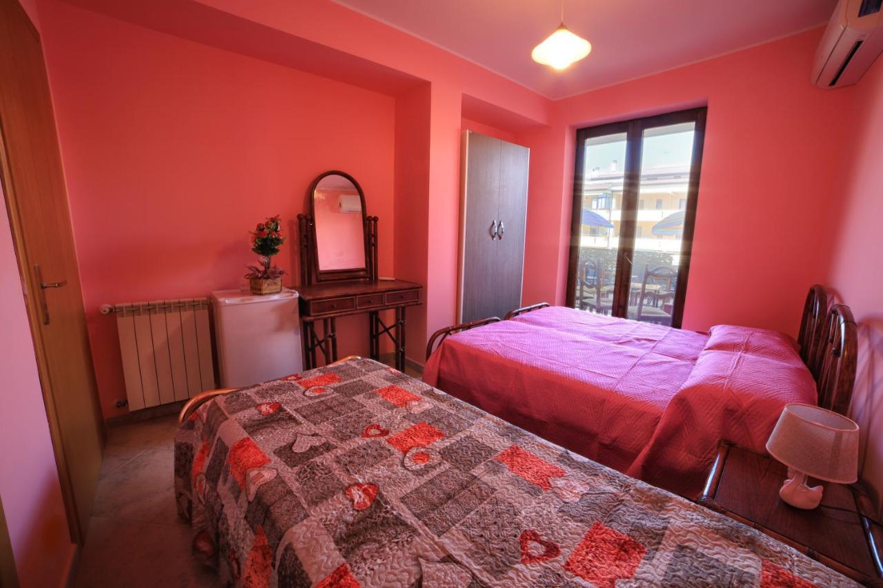B&B Princess Room Capo dʼOrlando Екстериор снимка